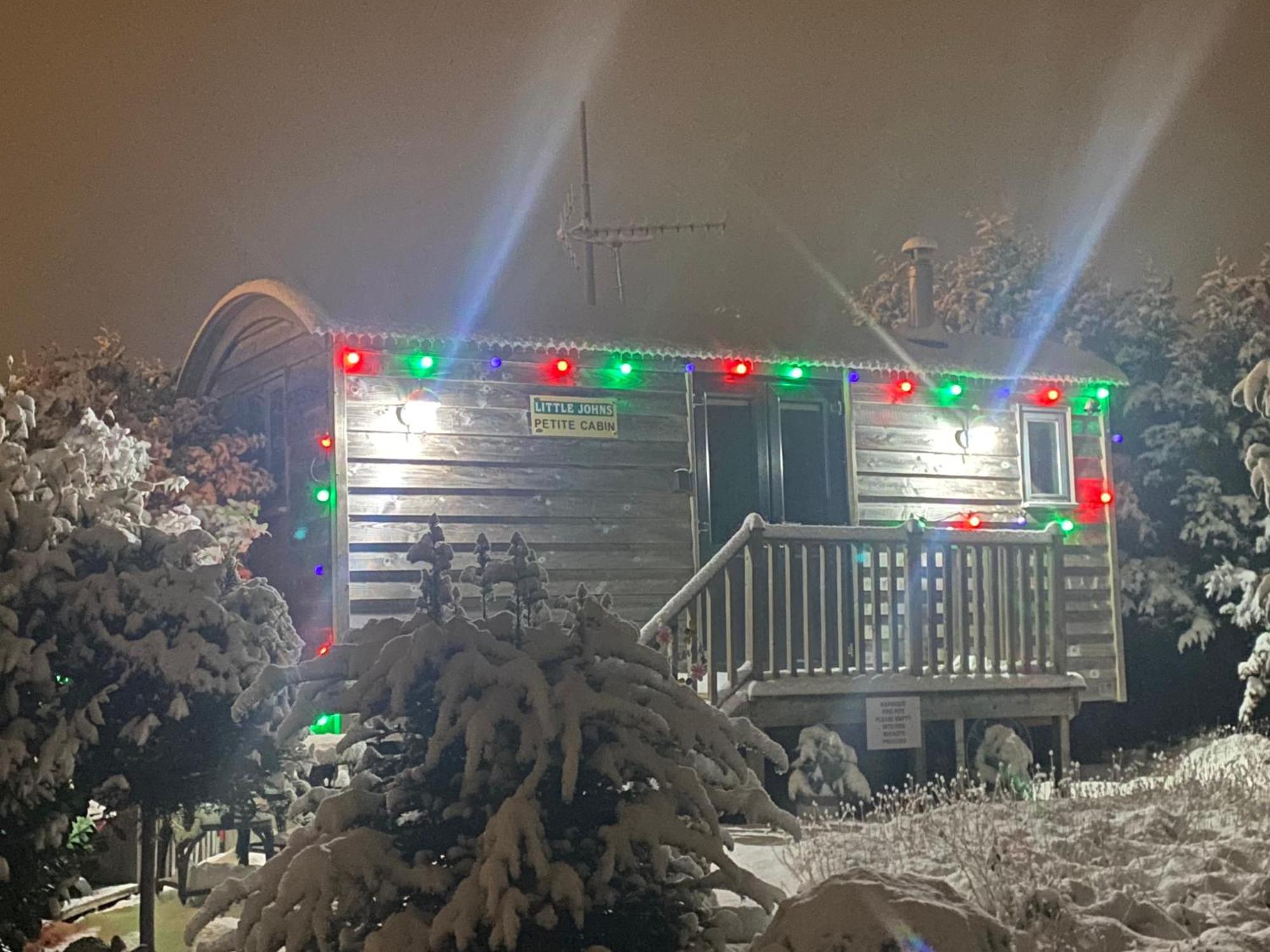 The Little John Petite Cosy Log Cabin - Sleeps 2, Great For Romantic Breaks, Couples, Single Guests, Near Sherwood Forest At Fairview Farm, Nottingham Set In 88 Acres Blidworth 外观 照片