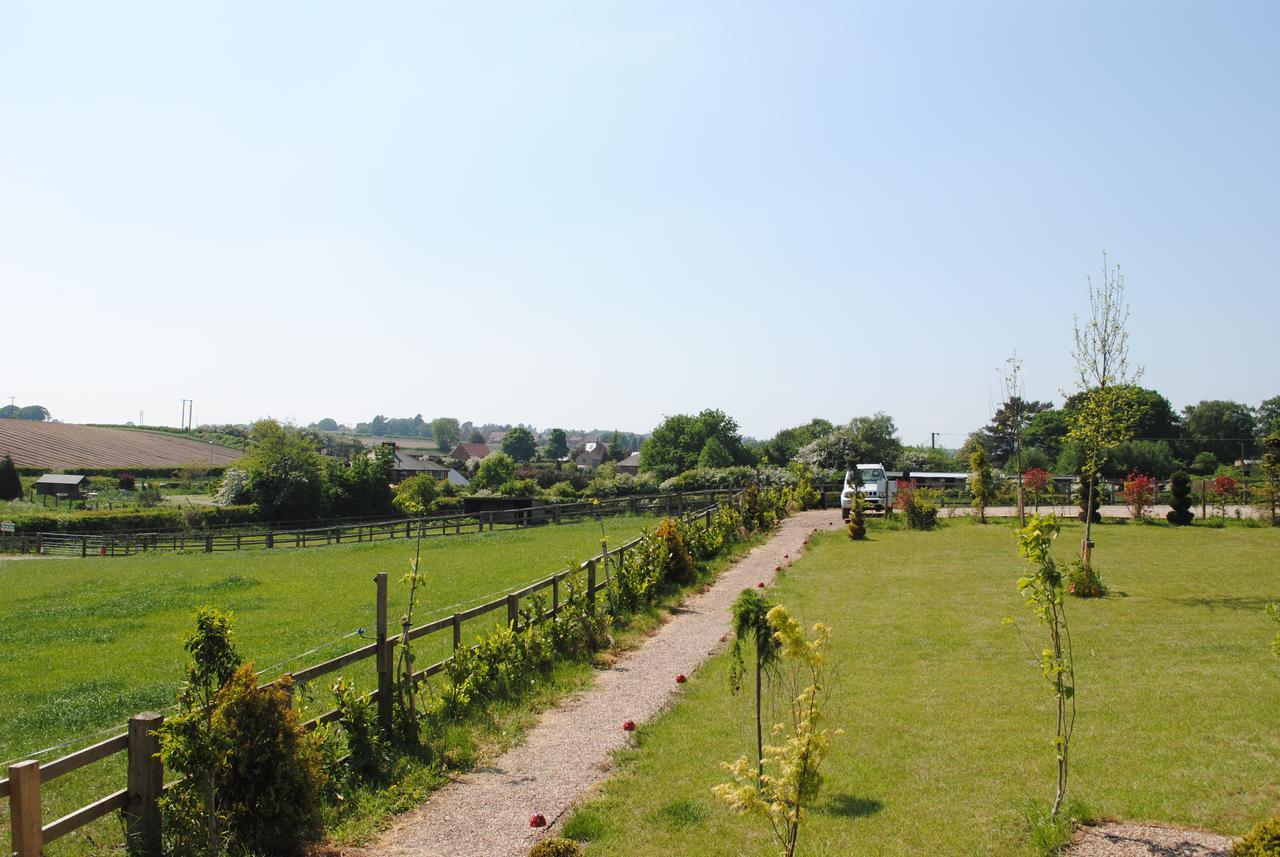 The Little John Petite Cosy Log Cabin - Sleeps 2, Great For Romantic Breaks, Couples, Single Guests, Near Sherwood Forest At Fairview Farm, Nottingham Set In 88 Acres Blidworth 外观 照片